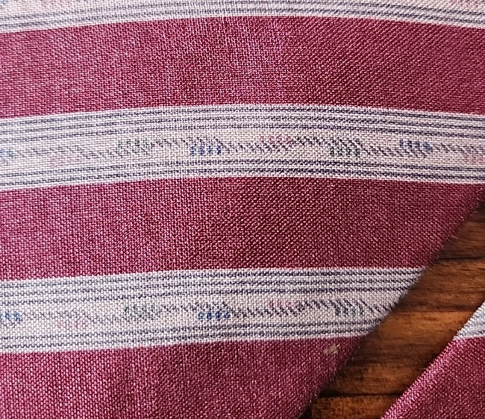 Christian Dior Burgundy and Beige With Navy Accents Striped Tie - Picture 4 of 4